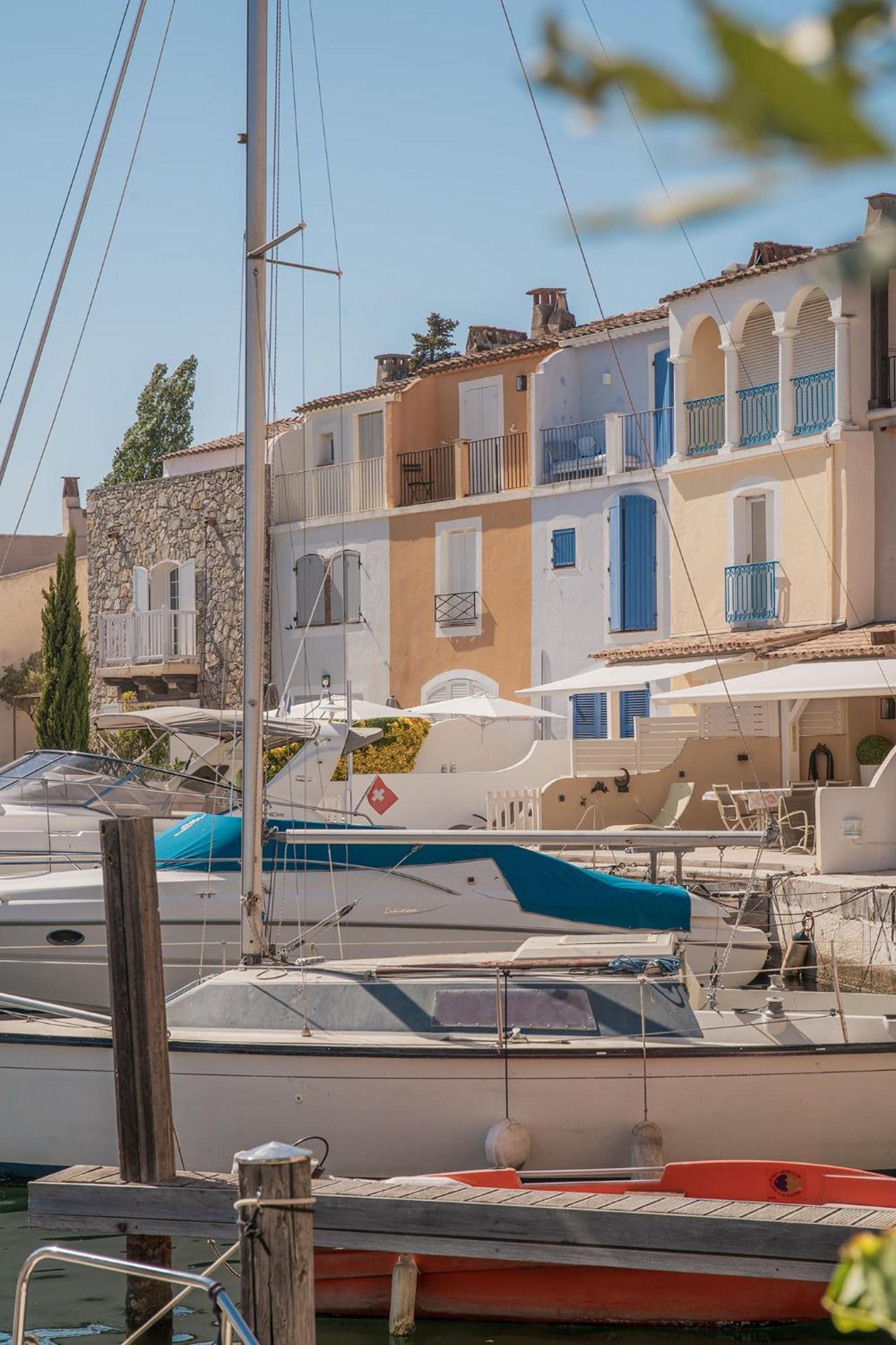 Appartement Amour Terrasse Sur L'Eau Grimaud Exterior foto